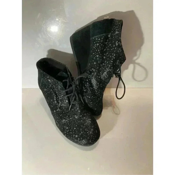 TOMS Desert Wedge Lace Up Ankle Bootie suede shimmering women’s shoe size 11 - Picture 1 of 9